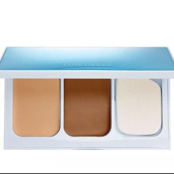 Estee Lauder Shape & Sculpt Face Kit. - Picture 2 of 6